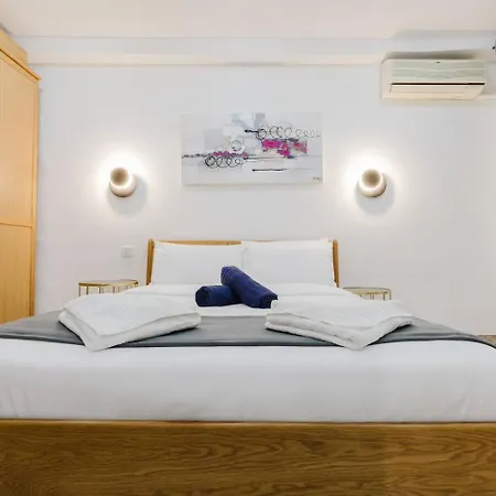 Seashore Flats Seconds To Sea By Homely Malta! Daire *