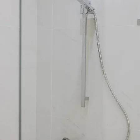 Daire Seashore Flats Seconds To Sea By Homely Malta! Is-Sellum