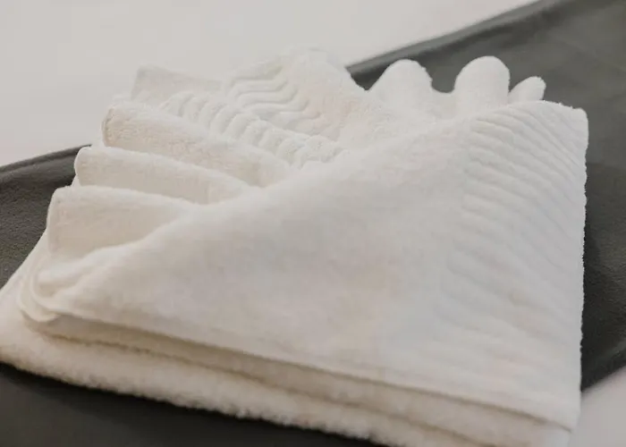 Διαμέρισμα Beachfront Flat With Sea Views By Homely Malta! Is-Sellum