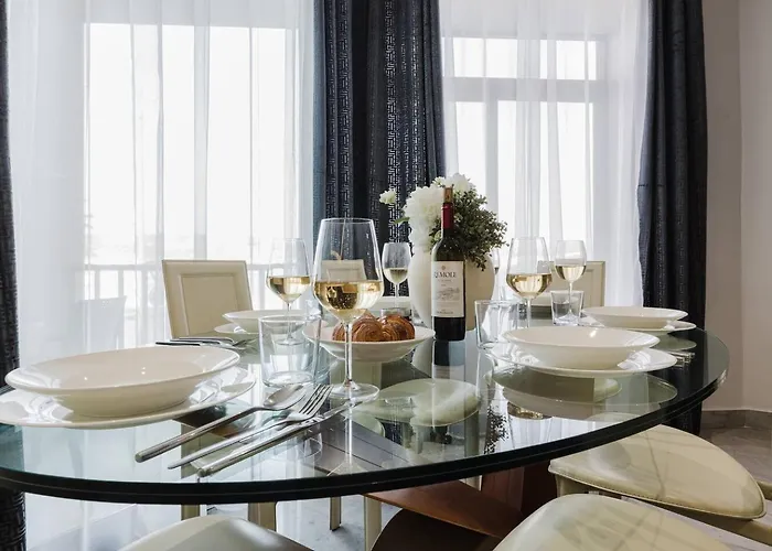 Beachfront Flat With Sea Views By Homely Malta! Is-Sellum