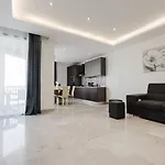 Beachfront Flat With Sea Views By Homely Malta! Is-Sellum