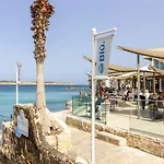Beachfront Flat With Sea Views By Homely Malta! Apartamento *