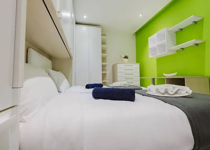 Beachfront Flat With Sea Views By Homely Malta! Is-Sellum