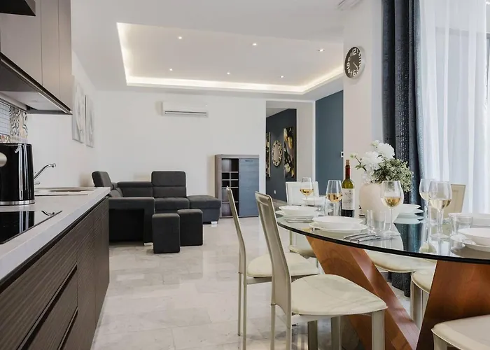 Beachfront Flat With Sea Views By Homely Malta!