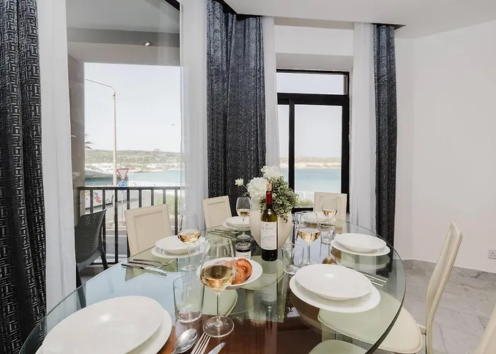 Beachfront Flat With Sea Views By Homely Malta! * Is-Sellum